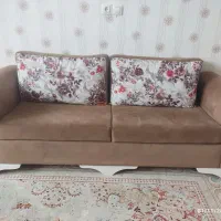 فروش فوری مبل راحتی|مبلمان خانگی و میز عسلی|برخوار, |دیوار