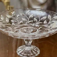 کریستال لاروس اصل