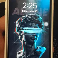 اپل iPhone 7 با حافظهٔ ۱۲۸ گیگابایت