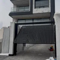 درب اتوماتیک بالارونده خاص و مدرن