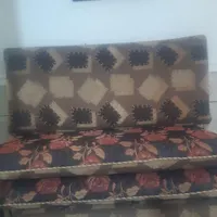 پشتی
