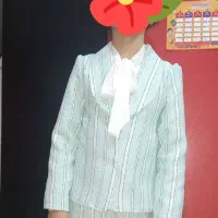 کت ودامن وشومیز