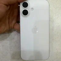 آیفون ۱۶ سفید ۱ سال گارانتی در حد آکبند|موبایل|اصفهان, خواجو|دیوار