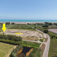 زمین-185متری-باموقعیت-عالی-براصلی-خیابان-ساحلی