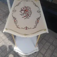 میز بار تمیز سالم