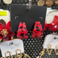 گوشواره محدثه