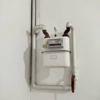 جوشکاری و لوله کشی گاز