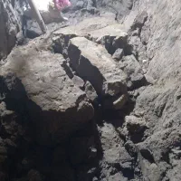 چاه کن سیمانکاری تخریب مغنی حفاری چاه کندن حفر چاه|خدمات پیشه و مهارت|همدان, |دیوار