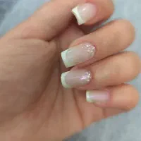 مژده مژده کاشت و ترمیم ناخن ب مناسبت یلدا|خدمات آرایشگری و زیبایی|کوهدشت, |دیوار