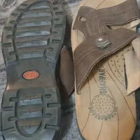 دمپایی|کیف، کفش، کمربند|برخوار, |دیوار