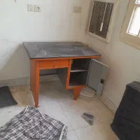 میز تحریر فلزی