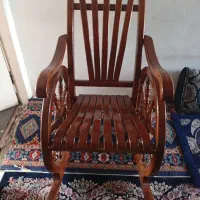 صندلی مادربزرگ  معاوضه هم میکنم