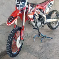 کراس  crf250سند دار