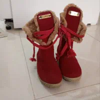 چکمه دخترانه