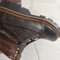 کفش کاترپیلار سایز 44 اورجینال ساخت ویتنام