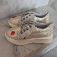 فروش کتونی خارجی|کیف، کفش، کمربند|کاشان, رجایی|دیوار