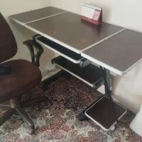 میز کامپوتر با صندلی