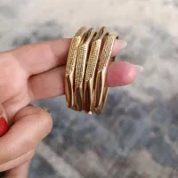 النگو|بدلیجات|اسلام‌شهر, مطهری|دیوار