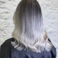 تخفیف۵۰درصدی  ویژه کراتین و رنگ مو