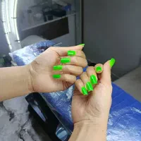 کاشت و ترمیم ناخن|خدمات آرایشگری و زیبایی|شاهینشهر, شهرک گلدیس|دیوار