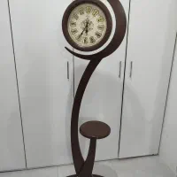 ساعت ایستاده