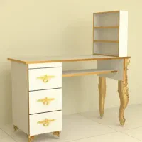 میز کاشت ناخن