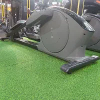 منشی باشگاه بدنسازی
