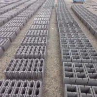 بلوک سیمانی و پوکه ای