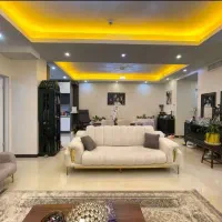 ۱۰۳مترفردیس1200وام روی سندش هست یکسال پرداختی داره