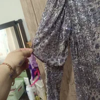 پیراهن مجلسی|لباس|فردیس, منظریه|دیوار