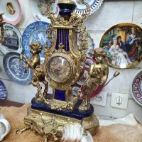 اجناس انتیک و قدیمی و کلکسیونی و عتیقه