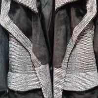 پالتو|لباس|اهر, |دیوار