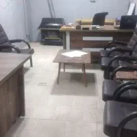 میز و صندلی اداری در حد نو