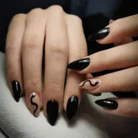 کاشت ناخن با تخفیف ویژه