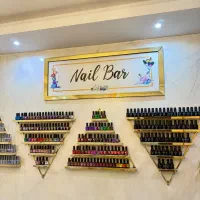 اجاره-میز-ناخن-و-تخت-اکستنشن-مژه