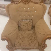 مبل ۷ نفره شیک و تمیز|مبلمان خانگی و میز عسلی|ری, حمزه‌آباد|دیوار