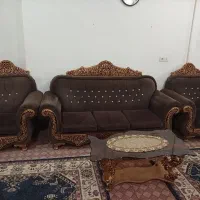 مبل راحتی ۷نفره همراه با میز جلومبلی و عسلی