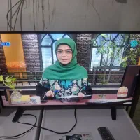 تلویزیون  پاناسونیک ال ای دی درحد نوو  کم کار
