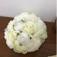 تزئین ماشین عروس کرایه دسته گل عروس با قیمت مناسب|خدمات پذیرایی، مراسم|یاسوج, |دیوار