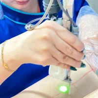 اجاره دستگاه لیزر موهای زائد|خدمات آرایشگری و زیبایی|کرمانشاه, |دیوار