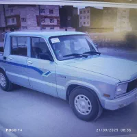 راننده با خودرو