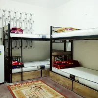 خوابگاه و پانسیون پسرانه آقایان (ثامن ۱)|اجارهٔ کوتاه‌مدت آپارتمان و سوئیت|تهران, سهروردی|دیوار