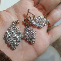 نیم ست تمام تراش و شیک و نمادار ۱۰۰بالای طلای خام