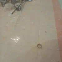 یک خانم خوش سلیقه واسه تمیزکاری خونه