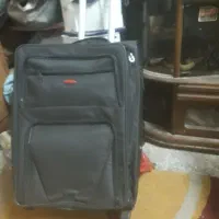 چمدان|کیف، کفش، کمربند|اهواز, بعثت|دیوار