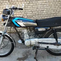 موتور مدل ۸۱مدارک کامل سندبرگ سبز  کارت پلاک ملی