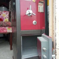 گاوصندوق|ابزارآلات|سنندج, |دیوار