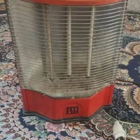 بخاری برقی سه شعله سالم در حد نو قیمت ۹۰۰تومن