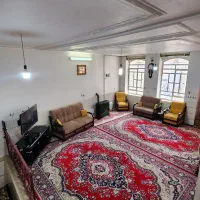 ویلایی-دو-نبش-2-خواب-شهرک