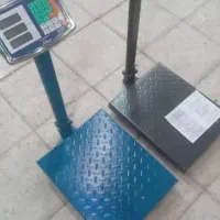 باسکول 300 کیلویی محک